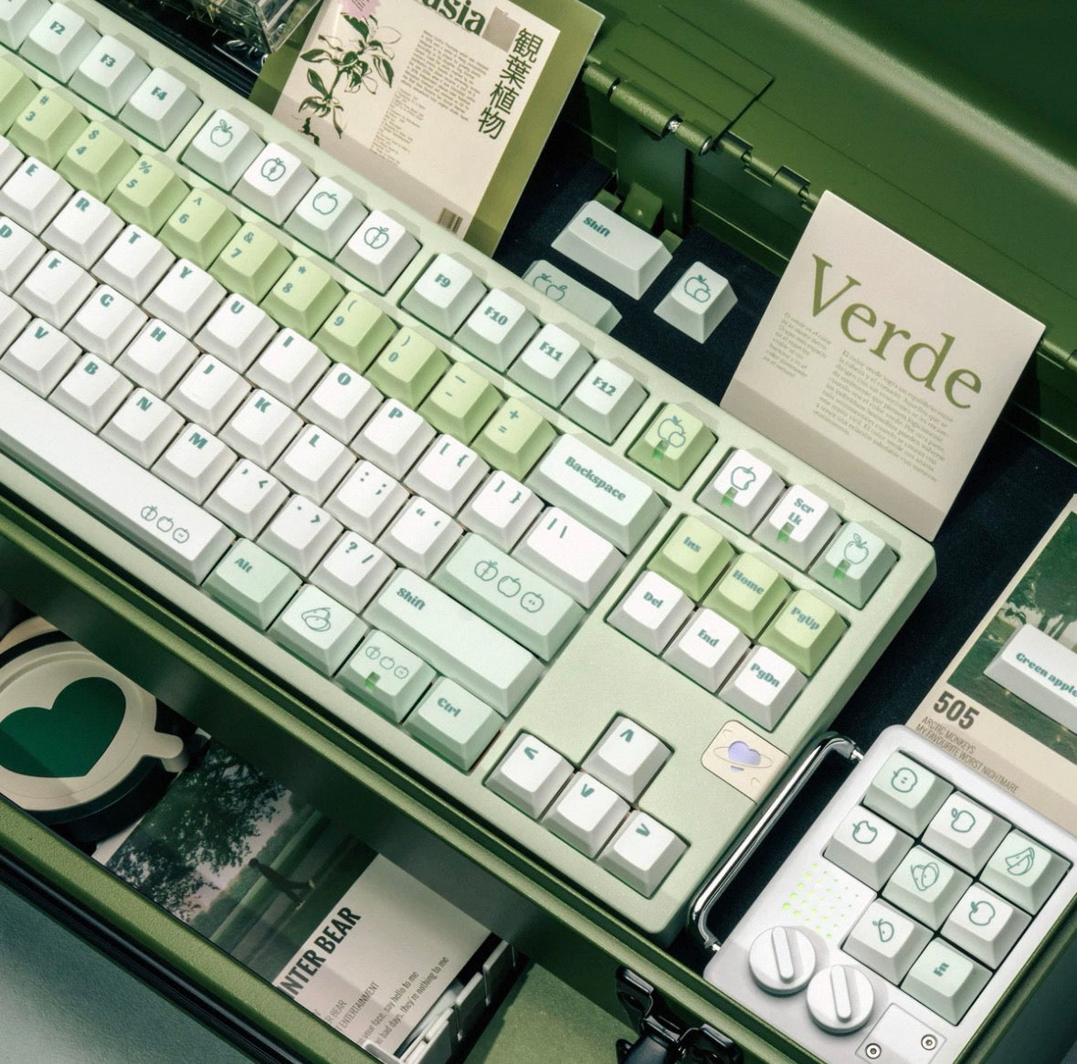 DK Green Apple Keycaps
