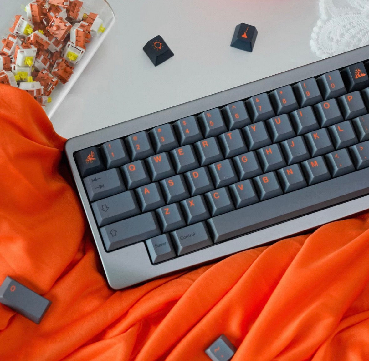 DK Cinder Keycap Set